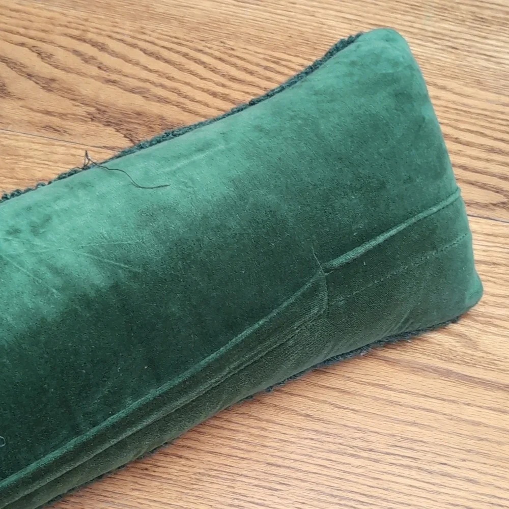 Mackinac Velvet Dark Green Hooked Textured Pillow Chandler 4 Corners